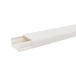 Canaleta Pvc Blanca Con Adhesivo 20x10x2000mm - 0,7mm MEC